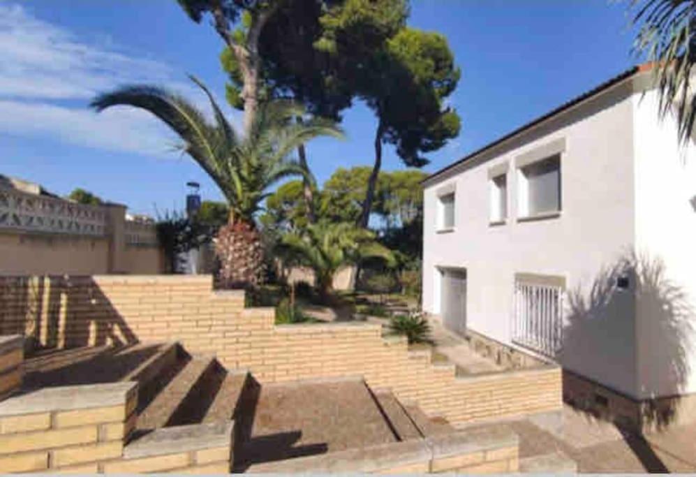 Casa La Pineda Salou, Playa Y Port Aventura Villa Buitenkant foto